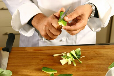 Entspannung auf dem Ausbildungsmarkt durch weniger Schulabgänger