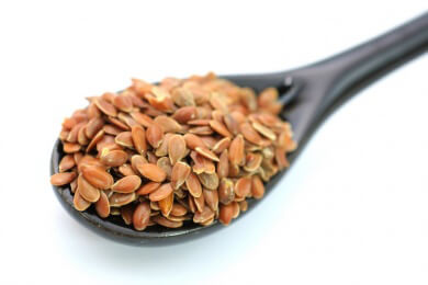 Eine Ernährungsumstellung kann häufig zu Verstopfung führen