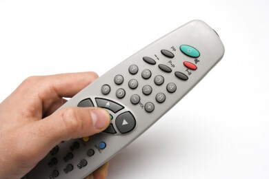 Kinder zum Teil bis Mitternacht vor dem Fernseher