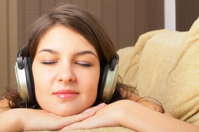 Ruhe und Geborgenheit durch Musik - Krebspatienten profitieren von Musiktherapie