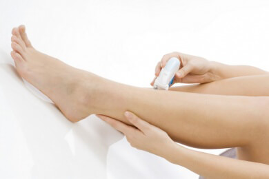 Eingewachsene Haare nach der Haarentfernung vermeiden