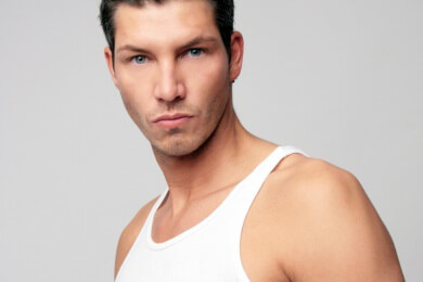 Die wichtigsten Regeln für Unterhemden unter Herrenkleidung