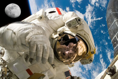 Verdeckte Ermittler der NASA jagen 73-Jähriger Mondgestein ab