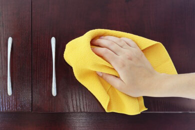 Putzfrau wollte gewissenhaft sein und zerstört dabei wertvolles Kunstwerk