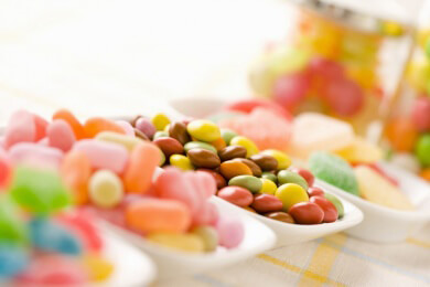 Gesundes Essen reicht in Maßen - Kinder sollten gelegentlich richtig naschen dürfen