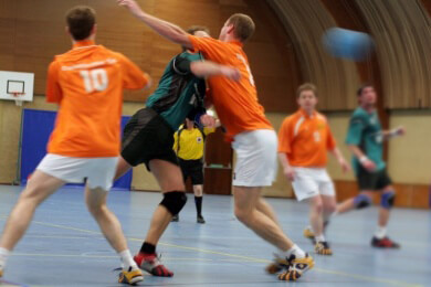 Hohes Verletzungsrisiko der Sprunggelenke durch Handball