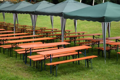 Was man beim Mieten eines Pavillons oder Zeltes beachten sollte