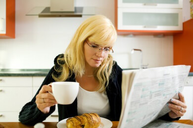 Die meisten Deutschen halten sich mit Zeitunglesen geistig fit