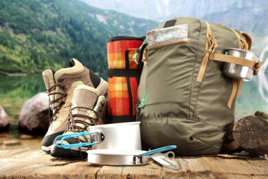 Leicht in die Freiluft-Saison: Camping-Küchen sollten nicht zu viel Gewicht haben