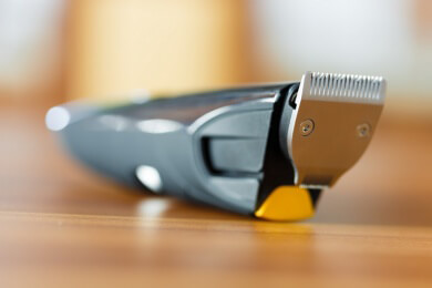 Neue Erfindung: Rasierapparat für den Rücken