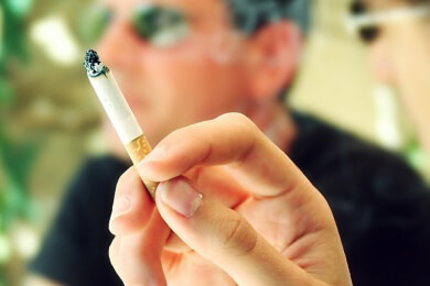 Verheiratete Menschen rauchen weniger als Geschiedene