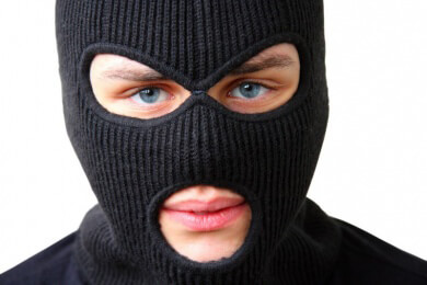 Bauchgefühl siegt: Bei Zeugenaussagen kann Zeitdruck förderlich sein