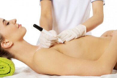 Brust-OPs waren gestern - heute sind Genital-Ops beim Schönheitschirurgen gefragt