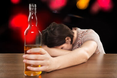 Wegen zu vieler betrunkener Jugendliche wird Alkoholverbot an Weiberfastnacht eingeführt