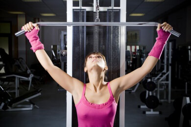 Dresscode beim Workout: Was im Studio nicht fehlen sollte