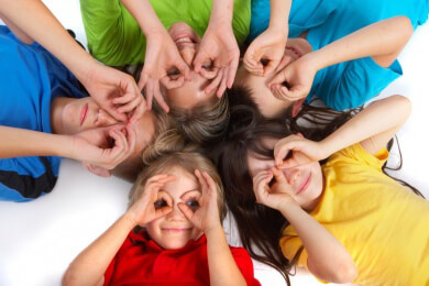 Ähnlichkeit siegt schon beim Kind: Warum Vorurteile gegenüber Fremdem so tief in uns verwurzelt ist