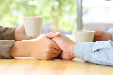 In Innsbrucker Lokal gilt Verbot für jegliche Art von Zärtlichkeiten