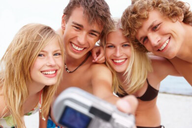 So lassen sich peinliche Party-Schnappschüsse vermeiden