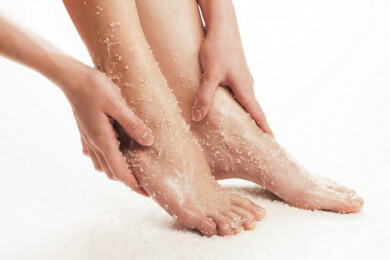 Zu häufiges Peeling schadet der Haut