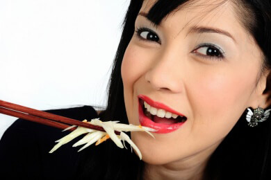 Esskultur in Asien - woher stammen die Stäbchen?