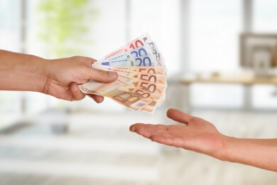 Ärger um Betriebsratsgehalt - wie viel dürfen Arbeitnehmervertreter verdienen?