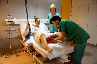 Zahl der Kaiserschnitte 2012 erstmals gesunken