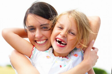 Berühmte Mütter: Promis tragen gern Partnerlook