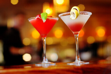 Cocktails selbermachen - Diese Barutensilien dürfen in der heimischen Cocktailbar nicht fehlen