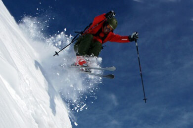 Freerider im Pulverschnee - Snowcat Skiing in Kanadas Monashee Mountains