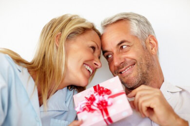 23% aller Deutschen haben kein Weihnachtsgeschenk für ihren Partner