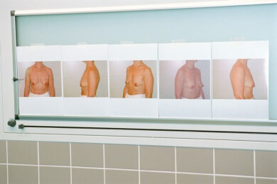 Skandal um billige Brustimplantate - PIP-Chef Jean-Claude Mas zu vier Jahren Haft verurteilt