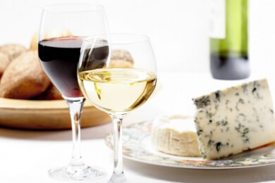 Alkoholkonsum in kleinen Mengen stärkt das Immunsystem