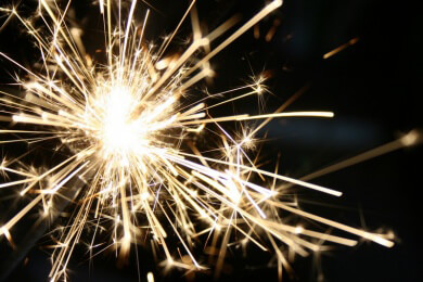 Glücksbringer zum neuen Jahr: was bedeuten Schornsteinfeger, Hufeisen & Co?